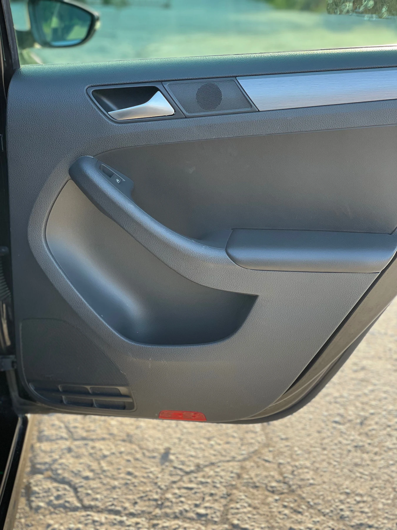 VW Jetta 1.6 Highline | Mobile.bg   14