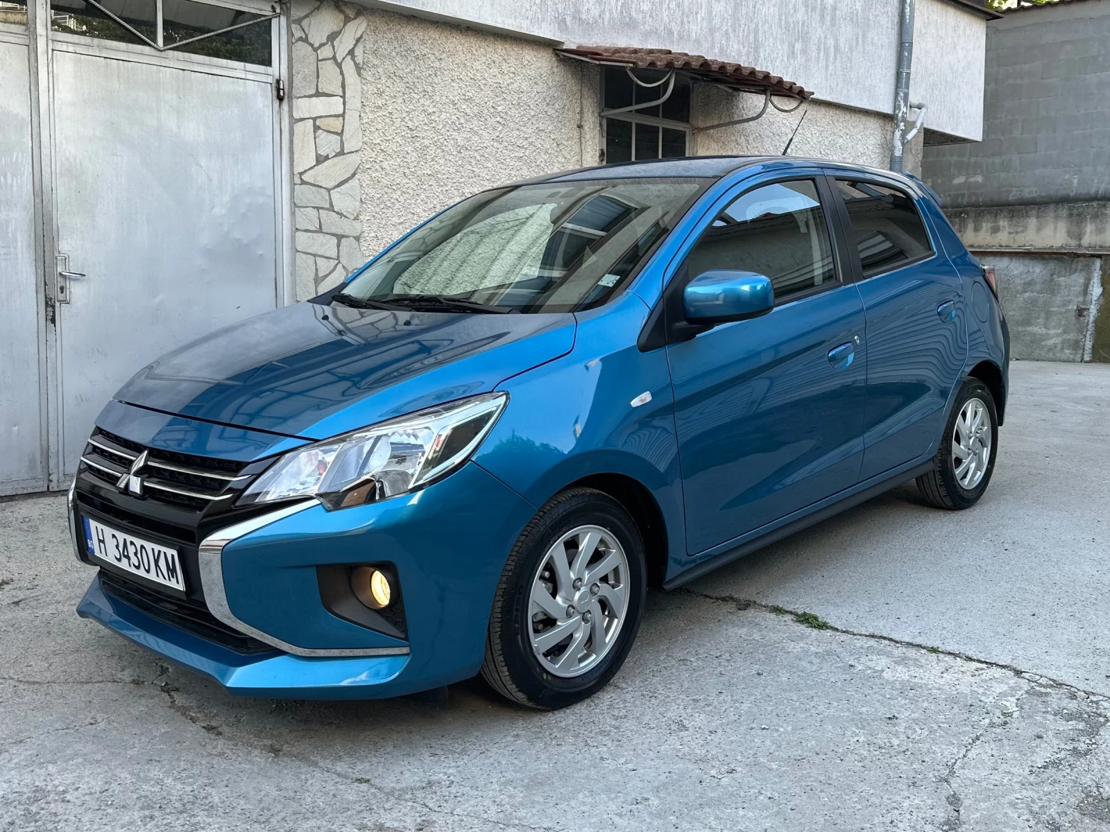 Mitsubishi Space star 1.2Бензин/Автомат/НОВА/435км - изображение 3