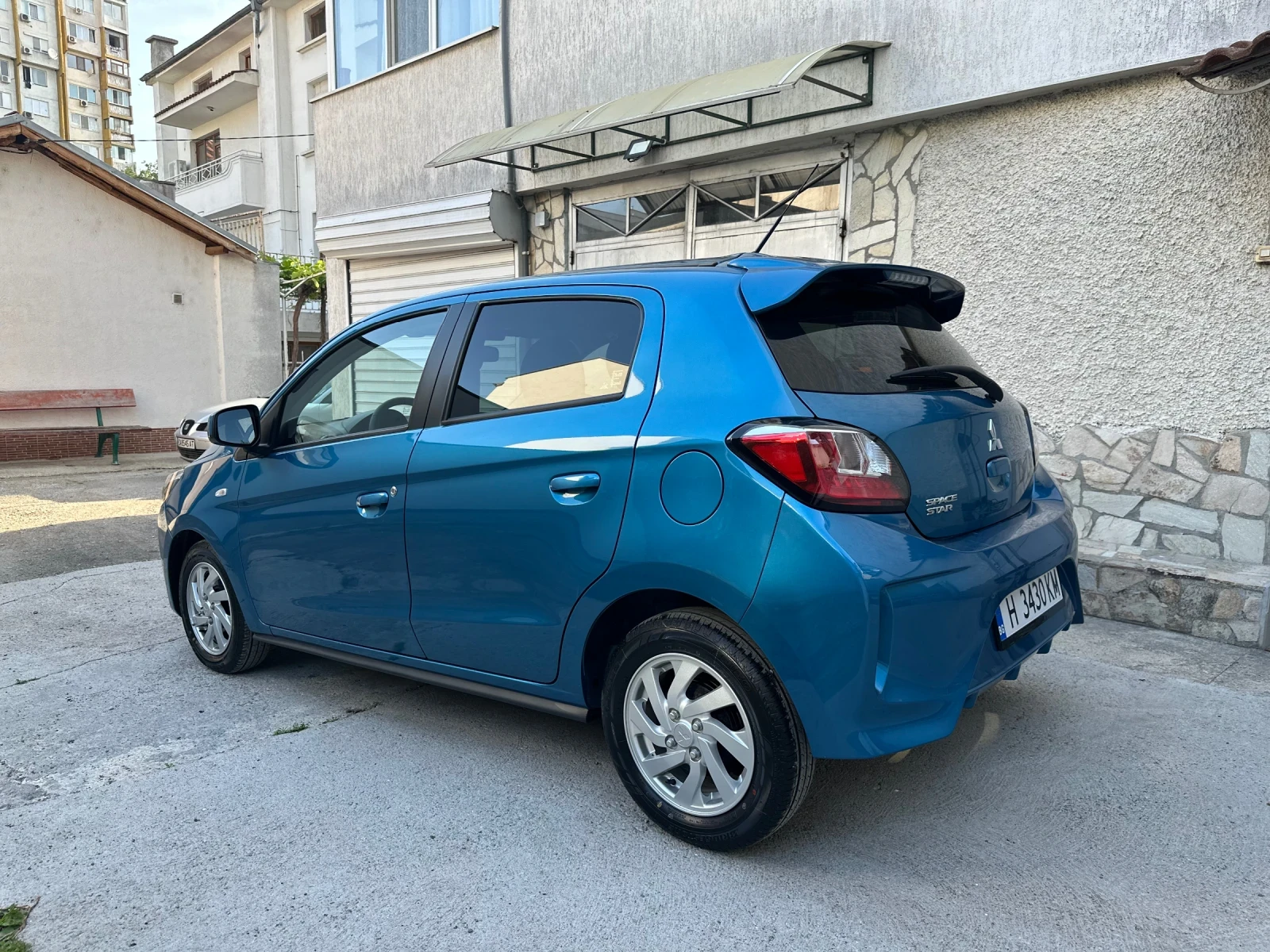 Mitsubishi Space star 1.2Бензин/Автомат/НОВА/435км - изображение 4