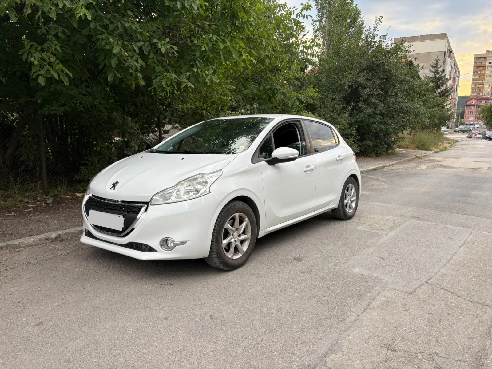 Peugeot 208 1.4hdi учебен - изображение 3