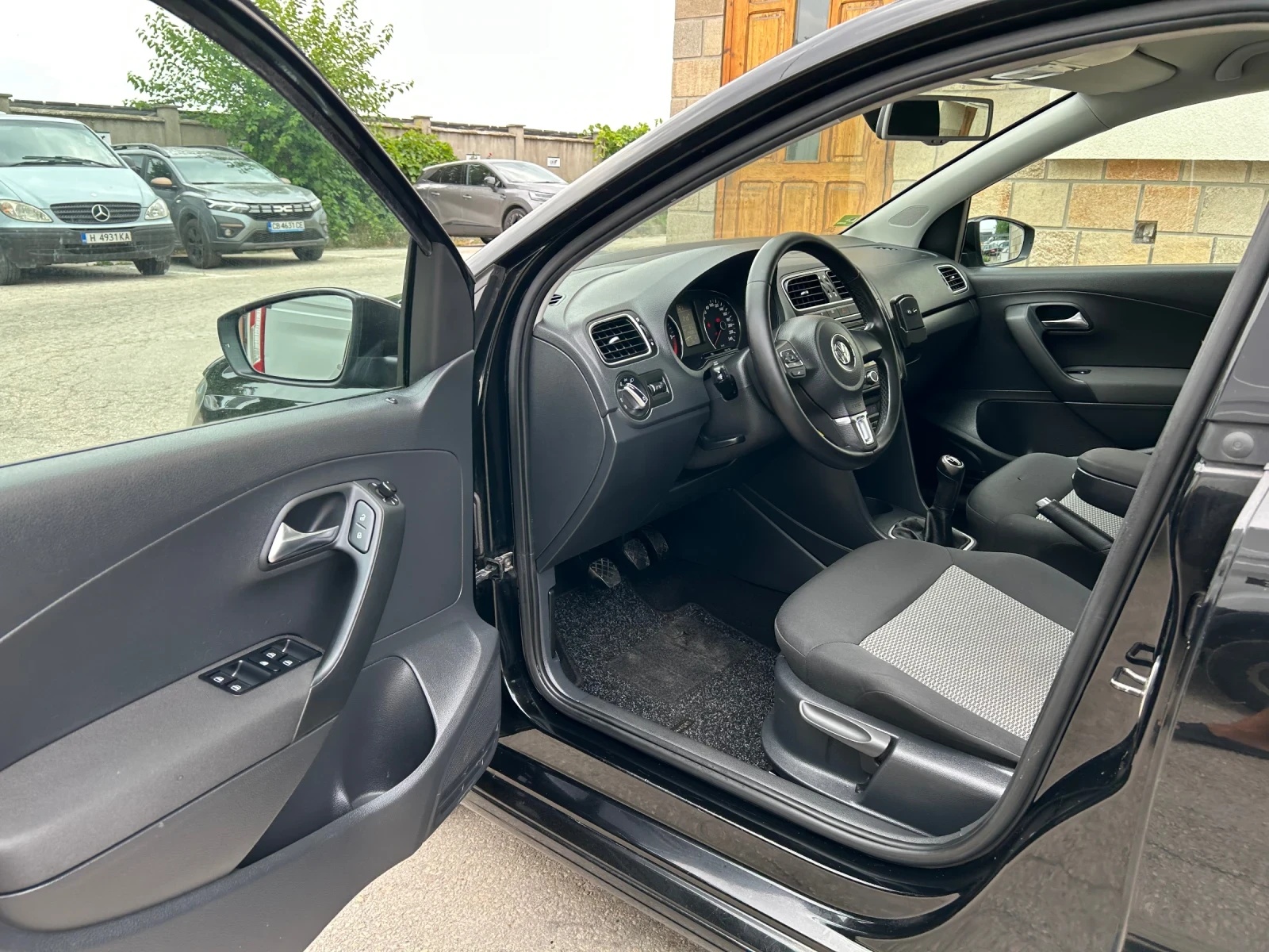 VW Polo 1.2TDI NAVI EURO 5 - изображение 8
