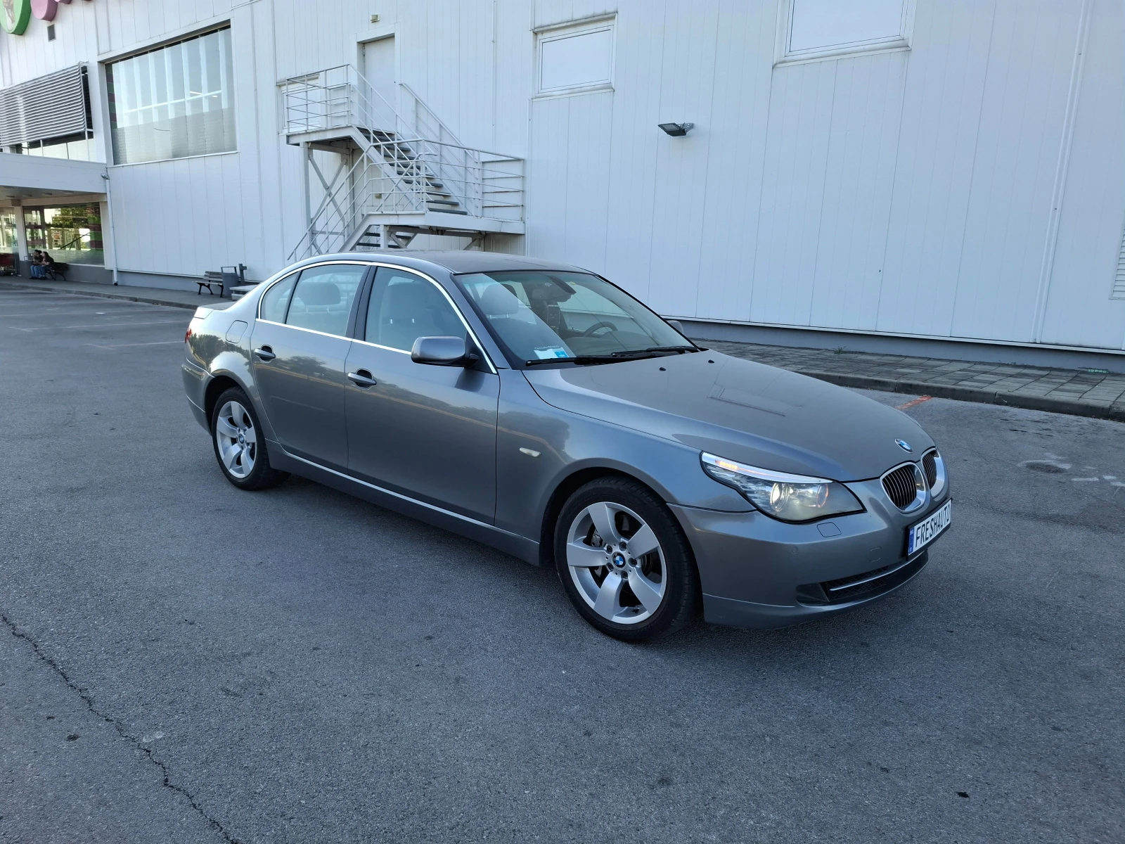 BMW 530 3.0X-drive Navi Кожа - изображение 2