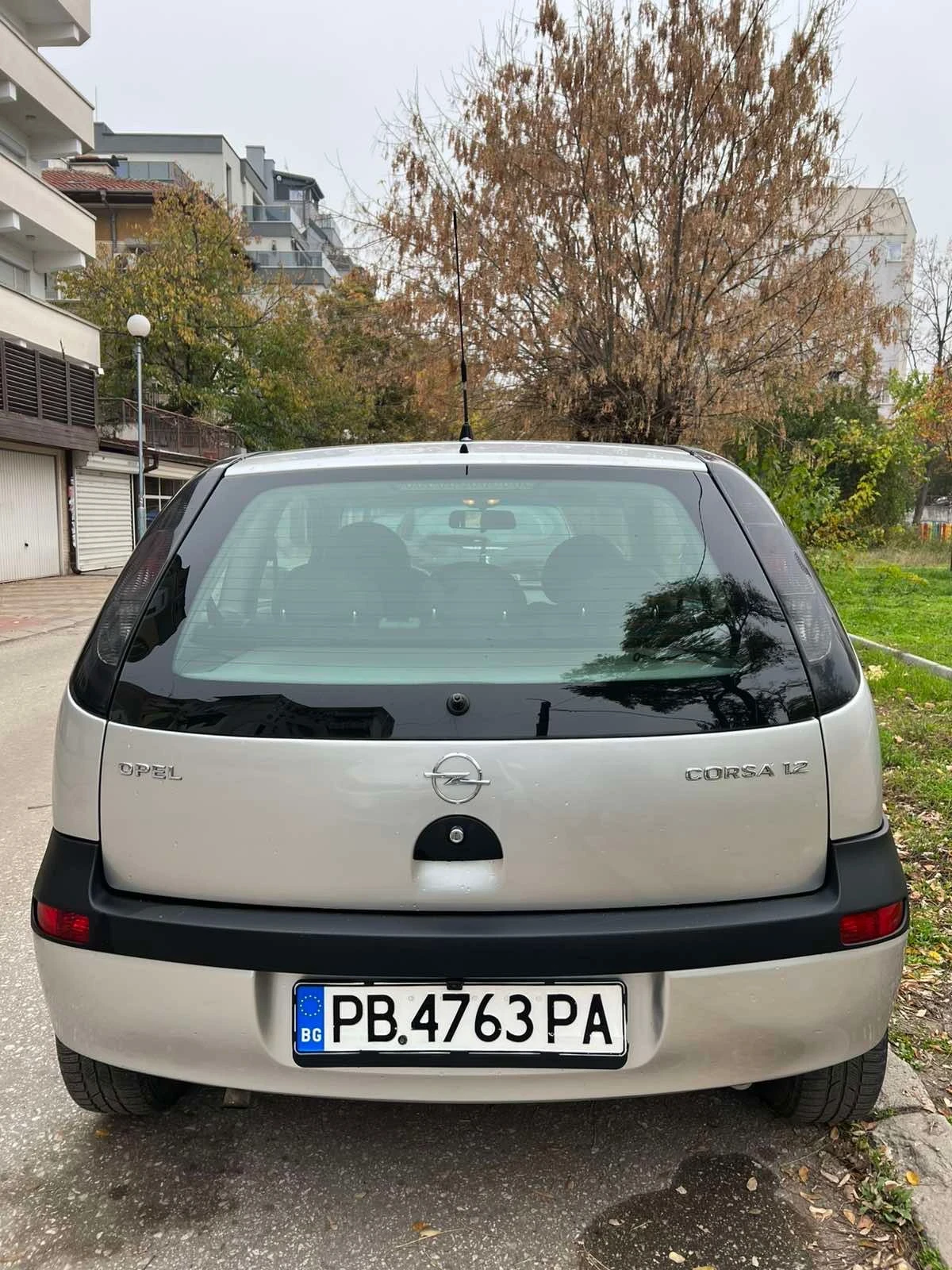 Opel Corsa Климатик&Навигация& като нова - изображение 5