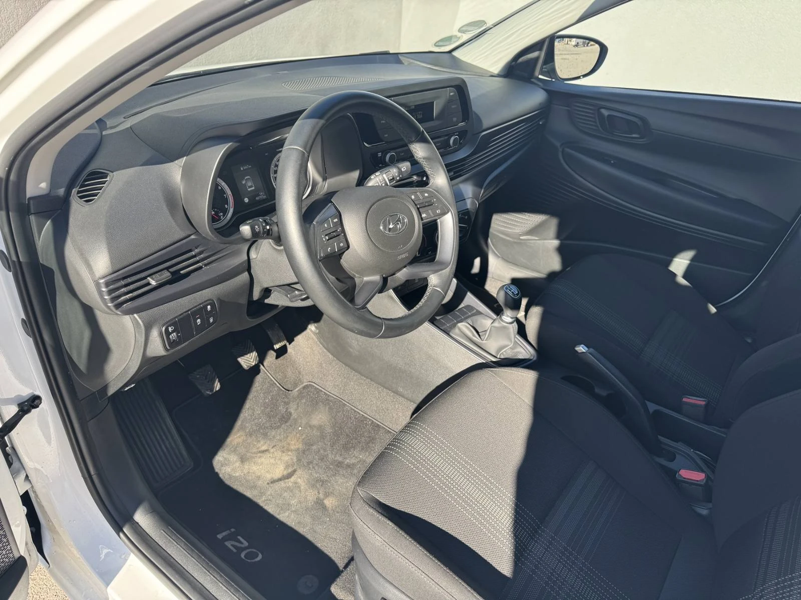 Hyundai I20 1.2 MPi - изображение 10