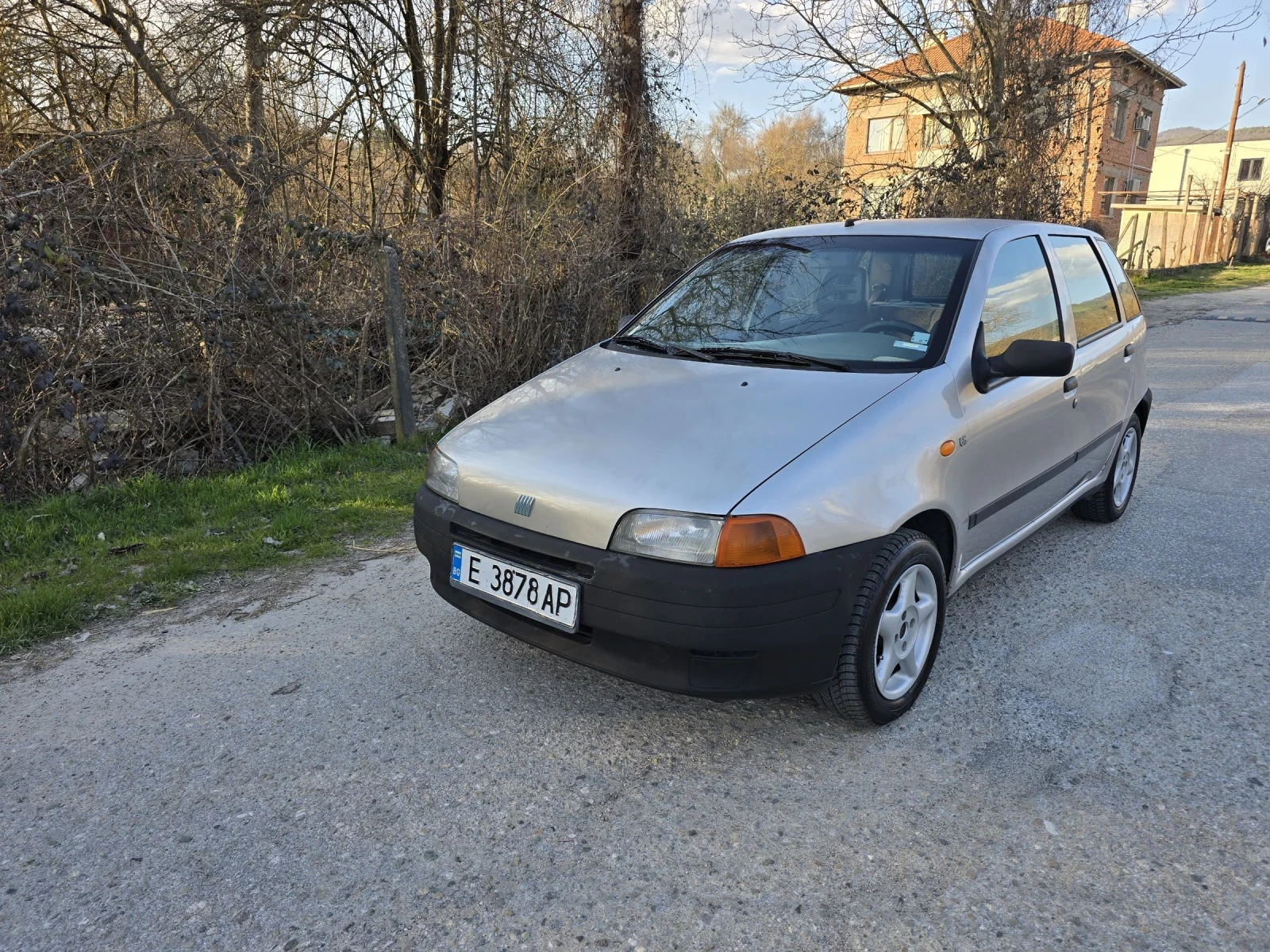 Fiat Punto, снимка 2 - Автомобили и джипове - 53880632