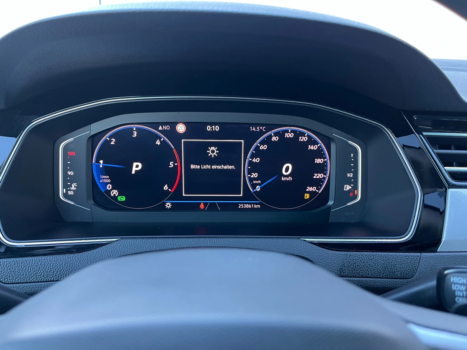 VW Passat 2.0 TDI DSG-автомати, Digital R-LINE TUV, 8бр джан, снимка 11 - Автомобили и джипове - 53894033