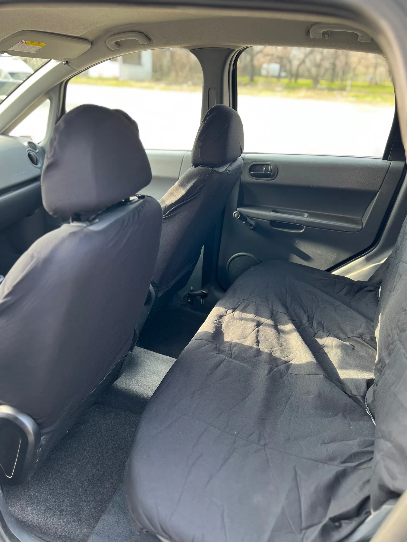 Mitsubishi Colt, снимка 12 - Автомобили и джипове - 53894042