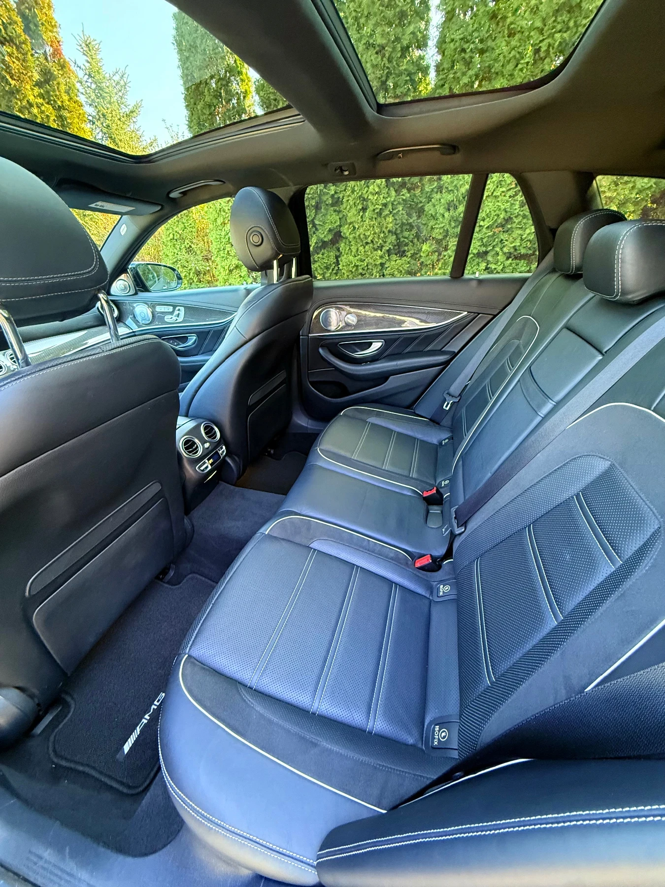 Mercedes-Benz E 63 AMG S 4Matic + Carbon/Bufmaster3D/Climaseat/Full/Panor | Mobile.bg � ����������� 11