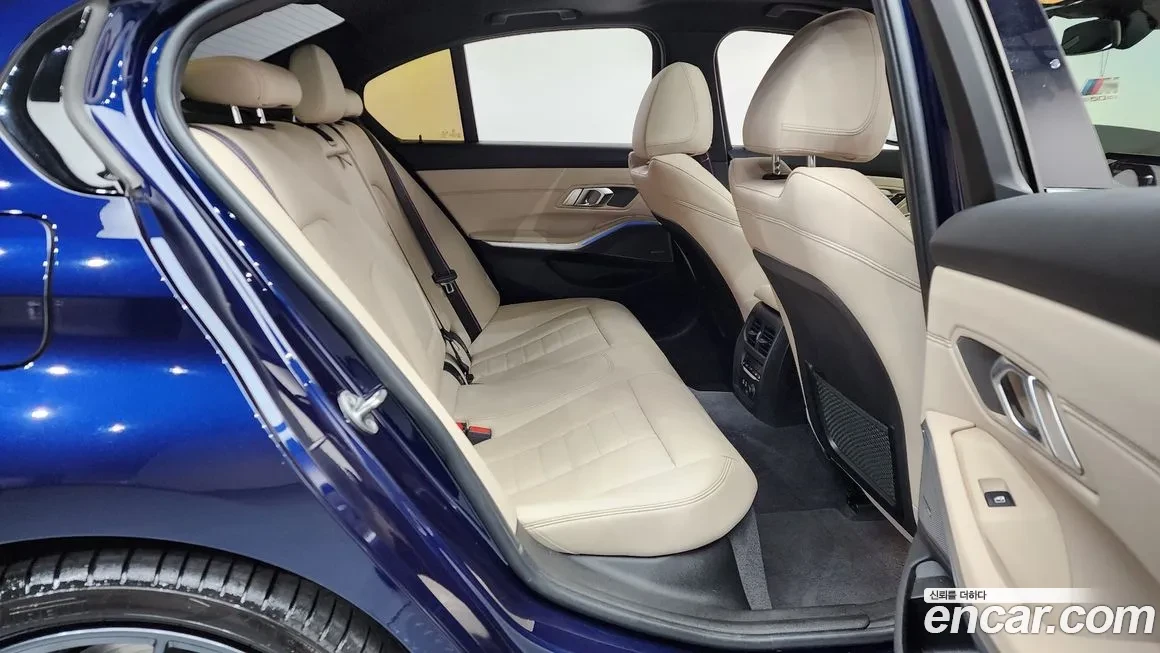 BMW 340 M* 2020* DISTRONIK* HEAD-UP* 360* КРАЙНА ЦЕНА, снимка 15 - Автомобили и джипове - 54073192