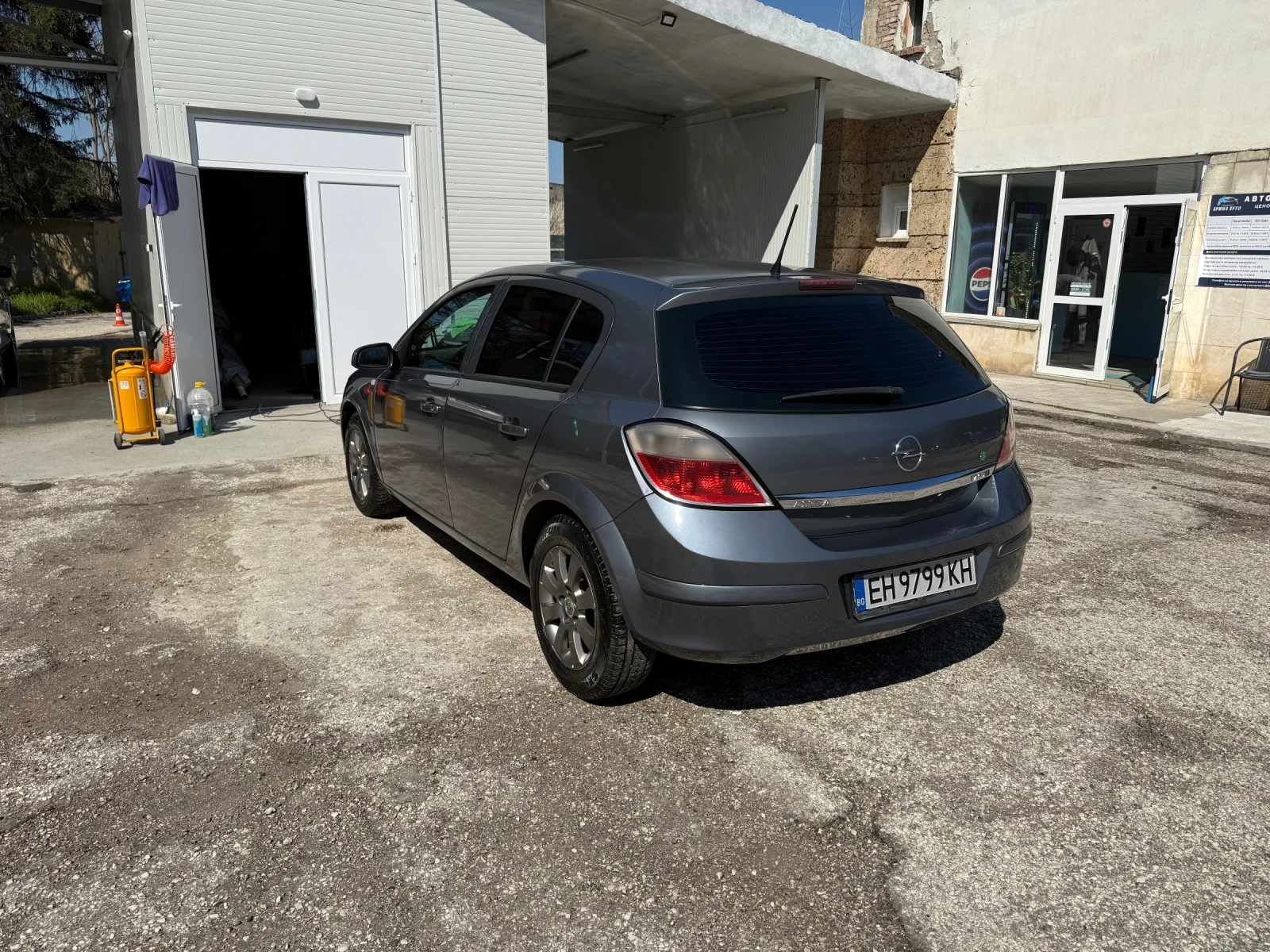 Opel Astra 1.7  100кс., снимка 5 - Автомобили и джипове - 54114122