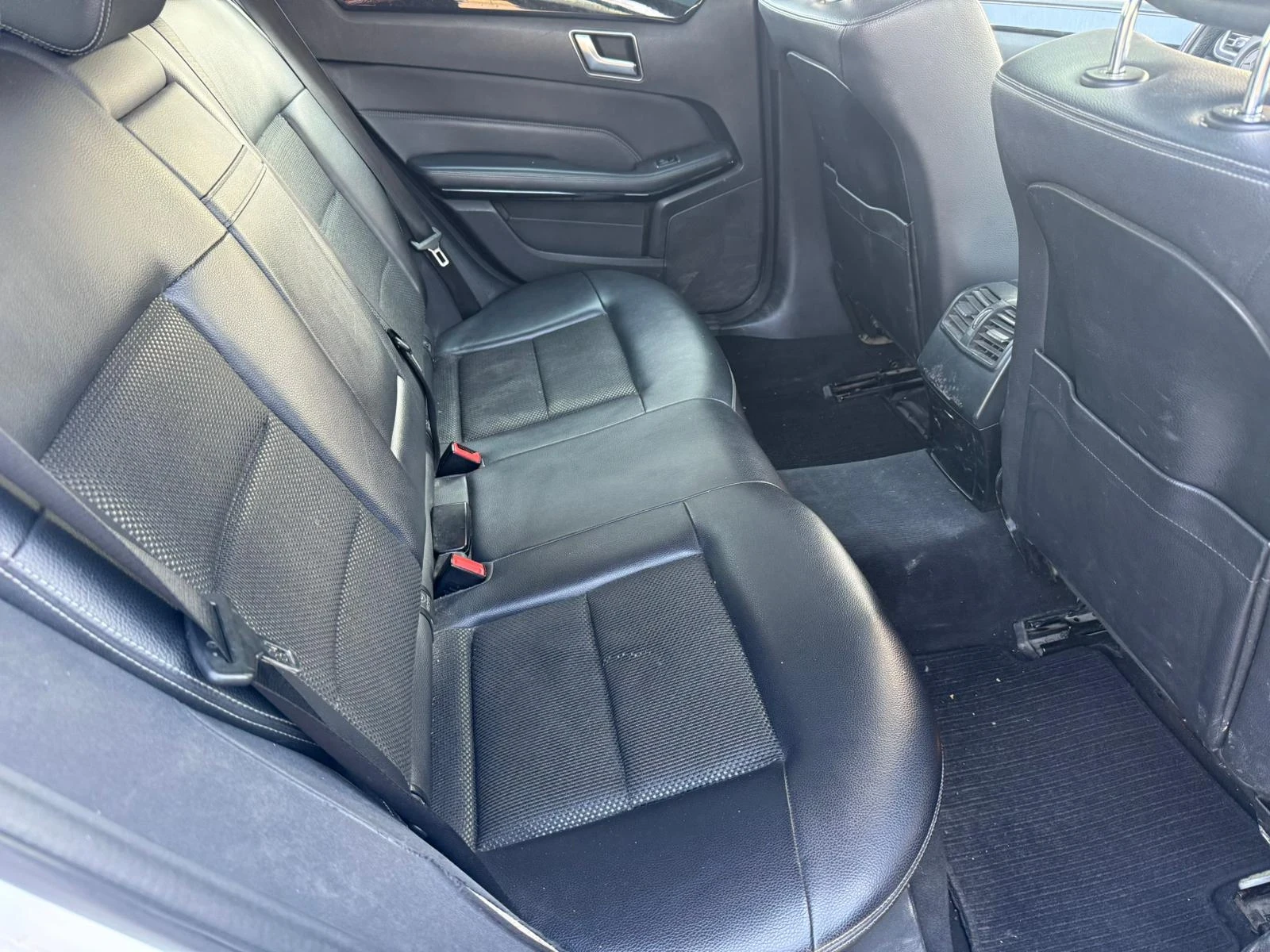 Mercedes-Benz E 200 E200 2016, снимка 12 - Автомобили и джипове - 54140062