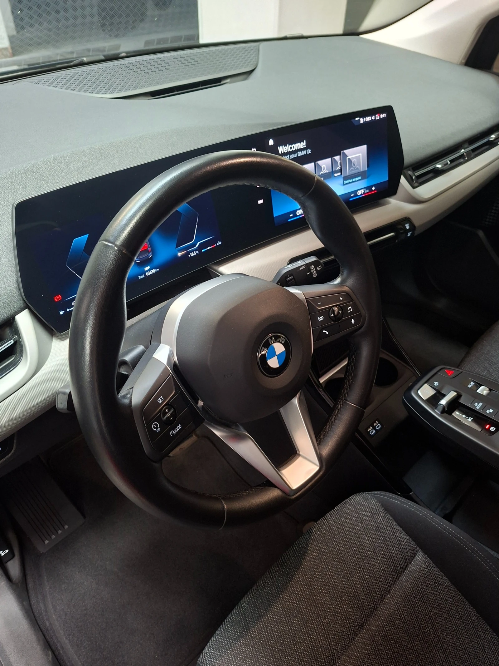 BMW 2 Active Tourer 218i, снимка 14 - Автомобили и джипове - 54214666