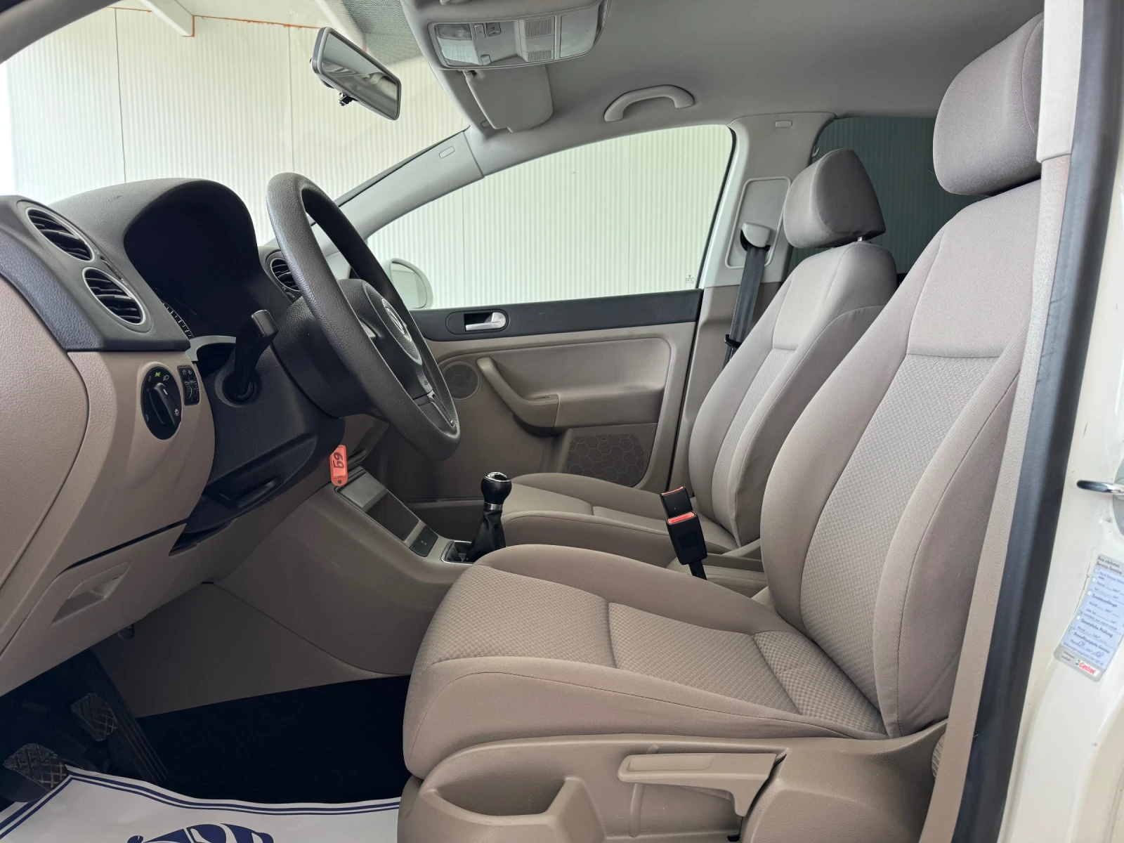 VW Golf Plus NAVI+ 1.6- 102к.с., снимка 7 - Автомобили и джипове - 54387467