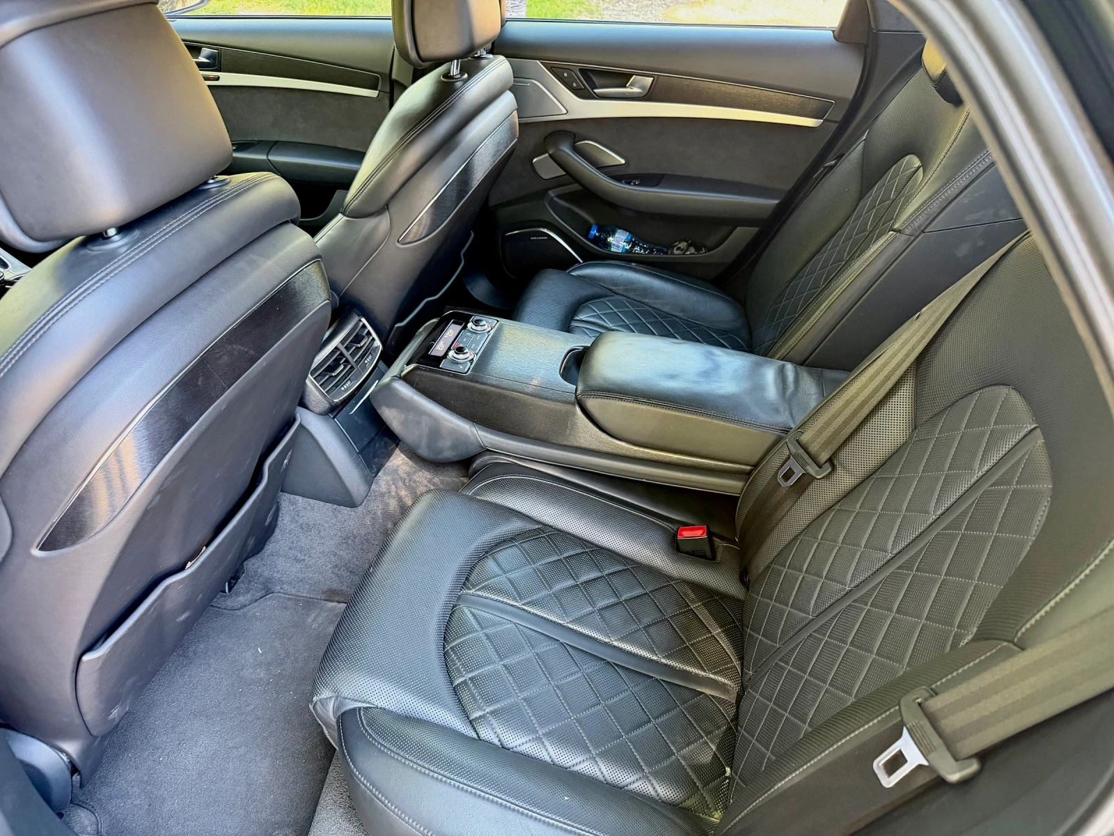 Audi A8 4.2TDI S8-pack, снимка 11 - Автомобили и джипове - 54565679