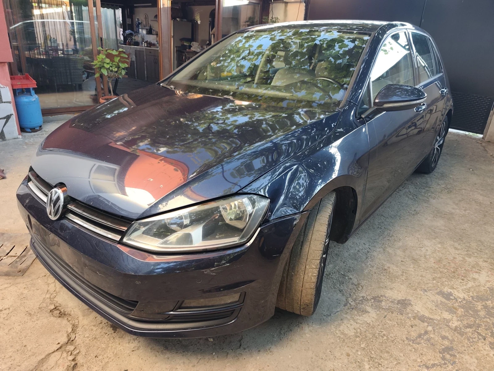 VW Golf 1.6 дизел , снимка 2 - Автомобили и джипове - 55236500