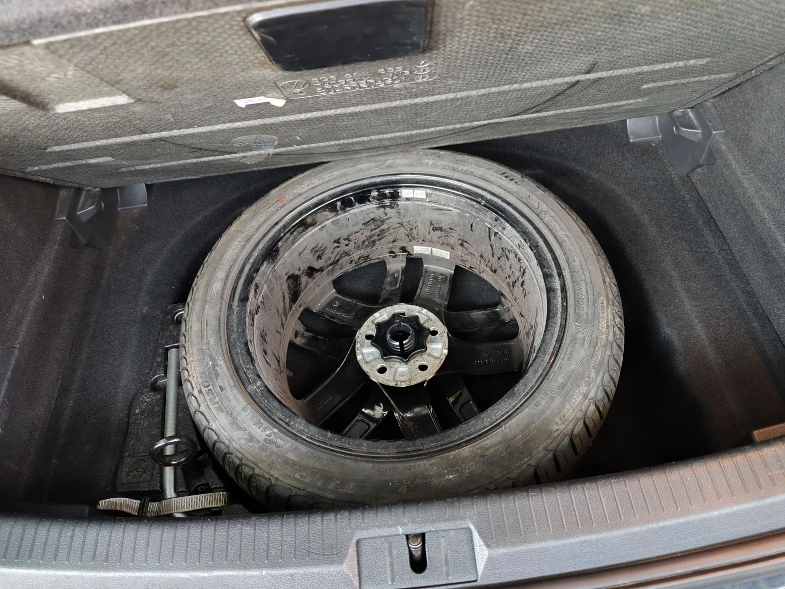 VW Golf 1.6 дизел , снимка 14 - Автомобили и джипове - 55236500
