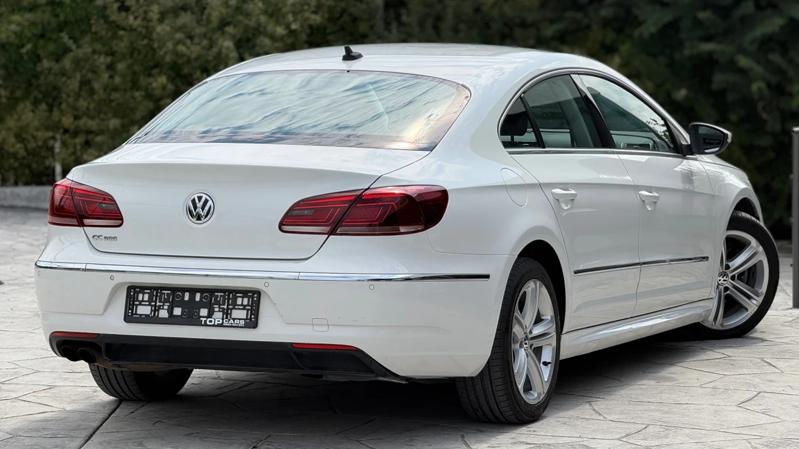 VW Passat R-LINE , снимка 6 - Автомобили и джипове - 55373476