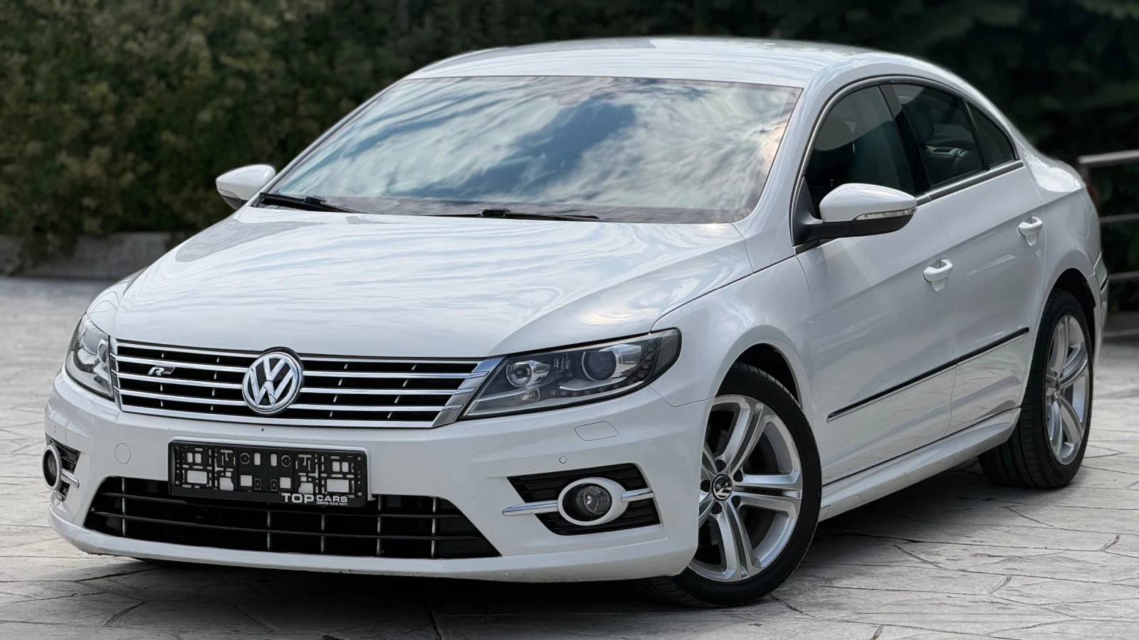 VW Passat R-LINE 