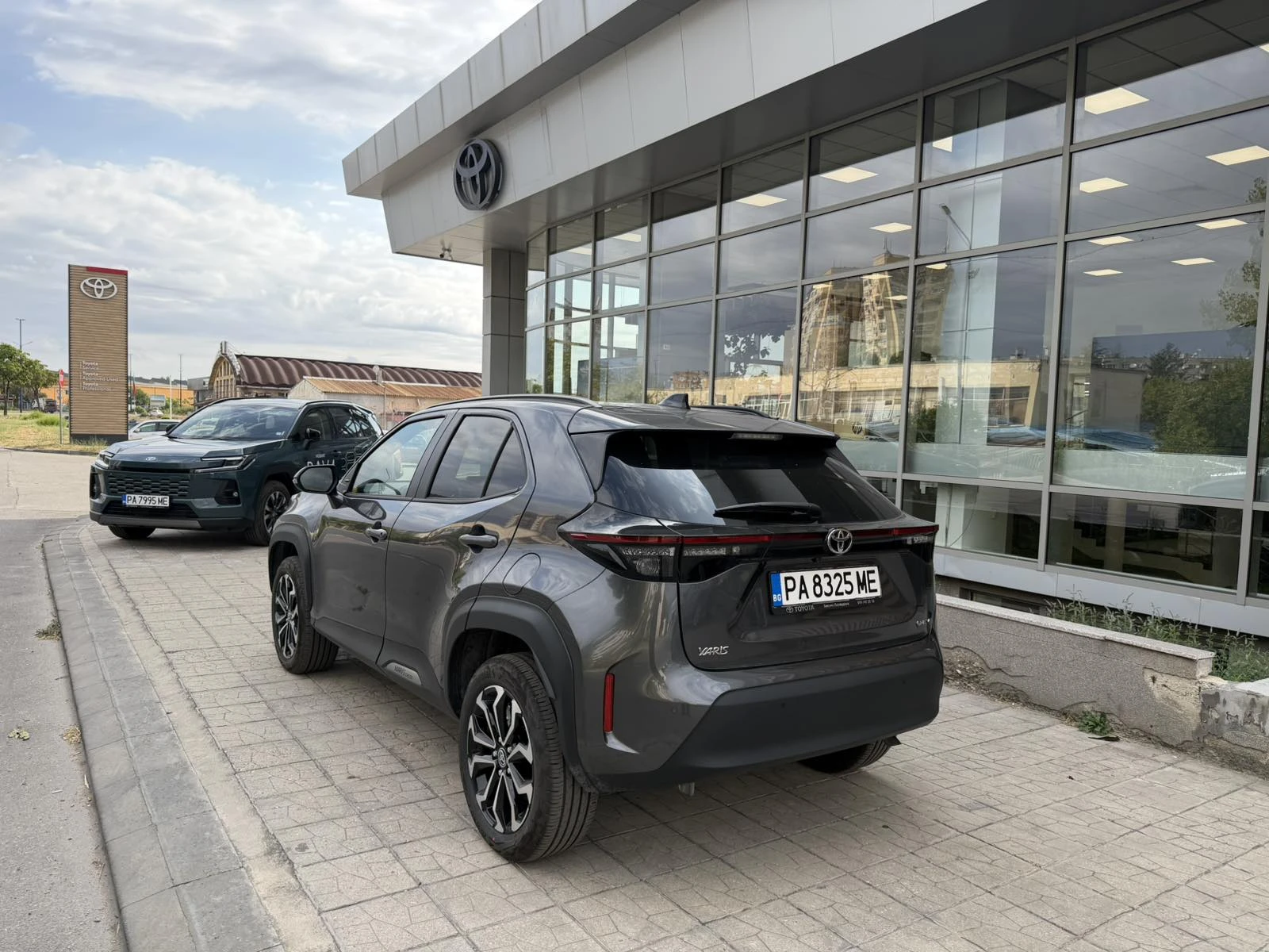 Toyota Yaris Cross CHIC, снимка 5 - Автомобили и джипове - 55660706