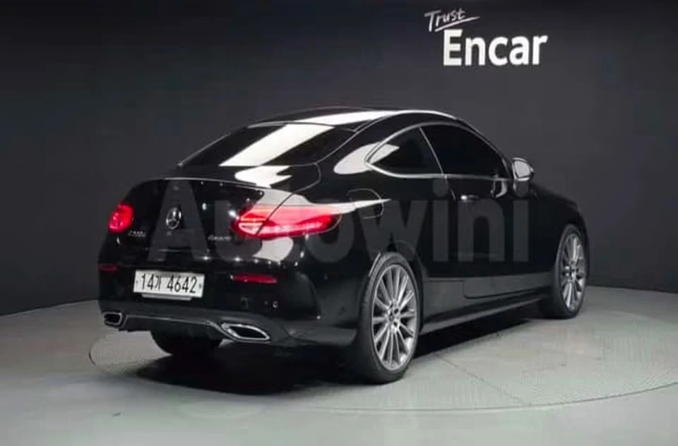 Mercedes-Benz C 220 d 4Matic AMG Line, снимка 4 - Автомобили и джипове - 55743721