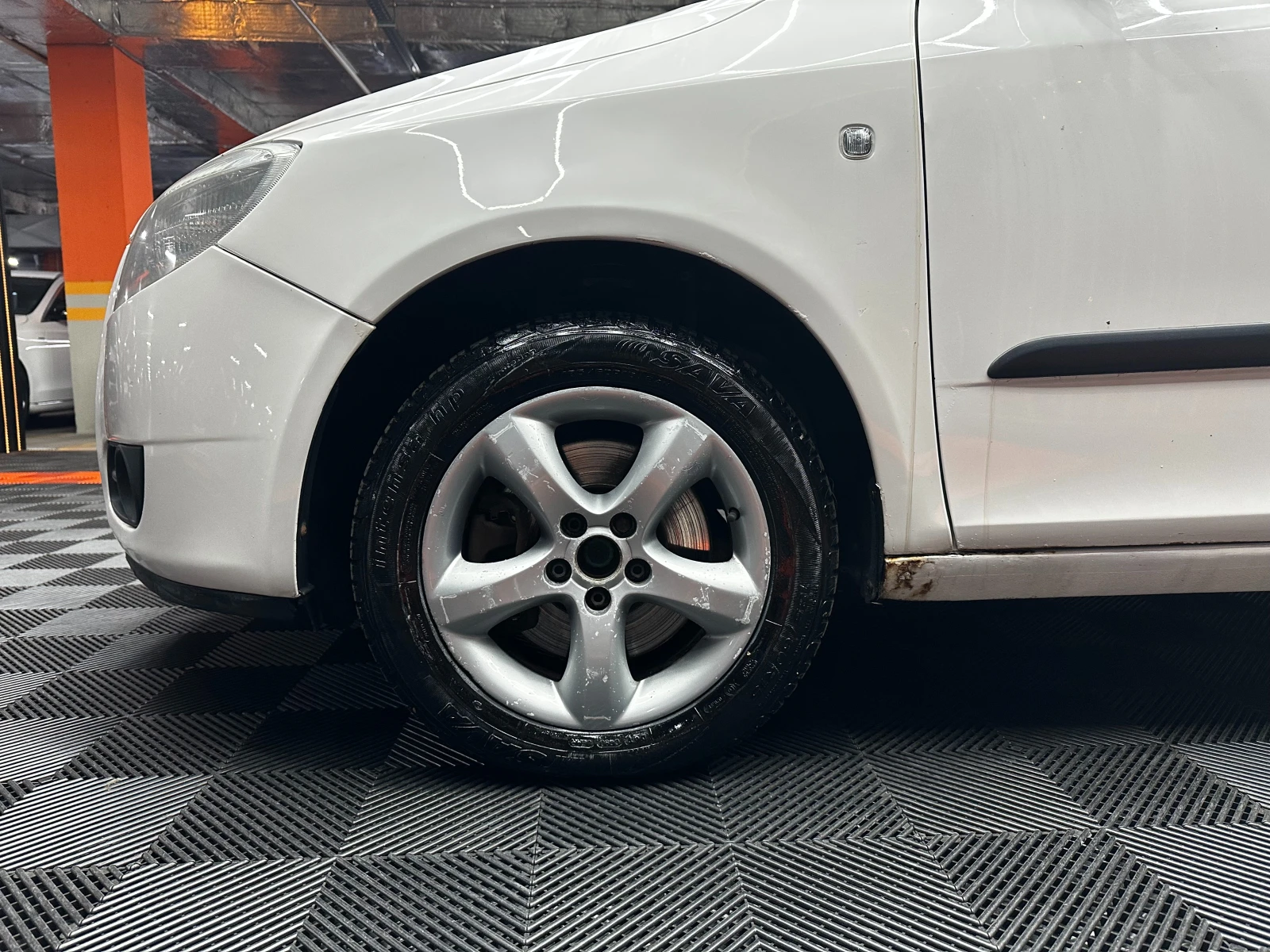 Skoda Fabia 1.9d 105 к.с. , снимка 7 - Автомобили и джипове - 55991164