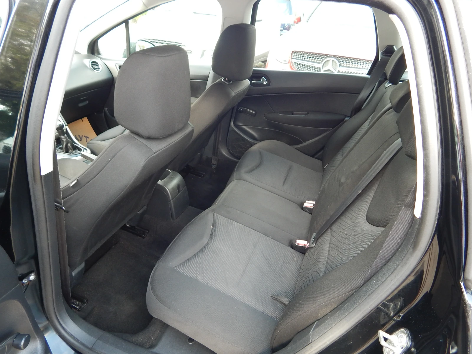 Peugeot 308 1.6HDI* 160000KM.* , снимка 16 - Автомобили и джипове - 56163546