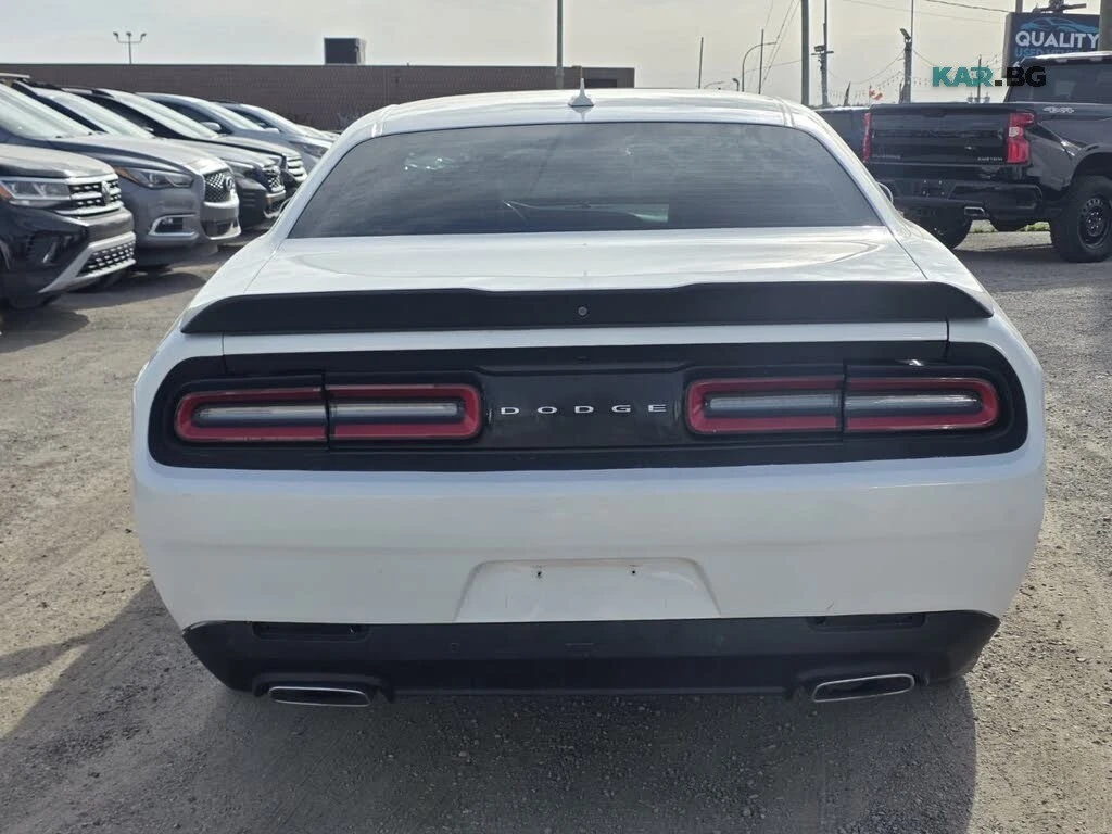 Dodge Challenger SXT Plus* АвтоКредит* (ЦЕНА ДО БГ), снимка 6 - Автомобили и джипове - 56216004
