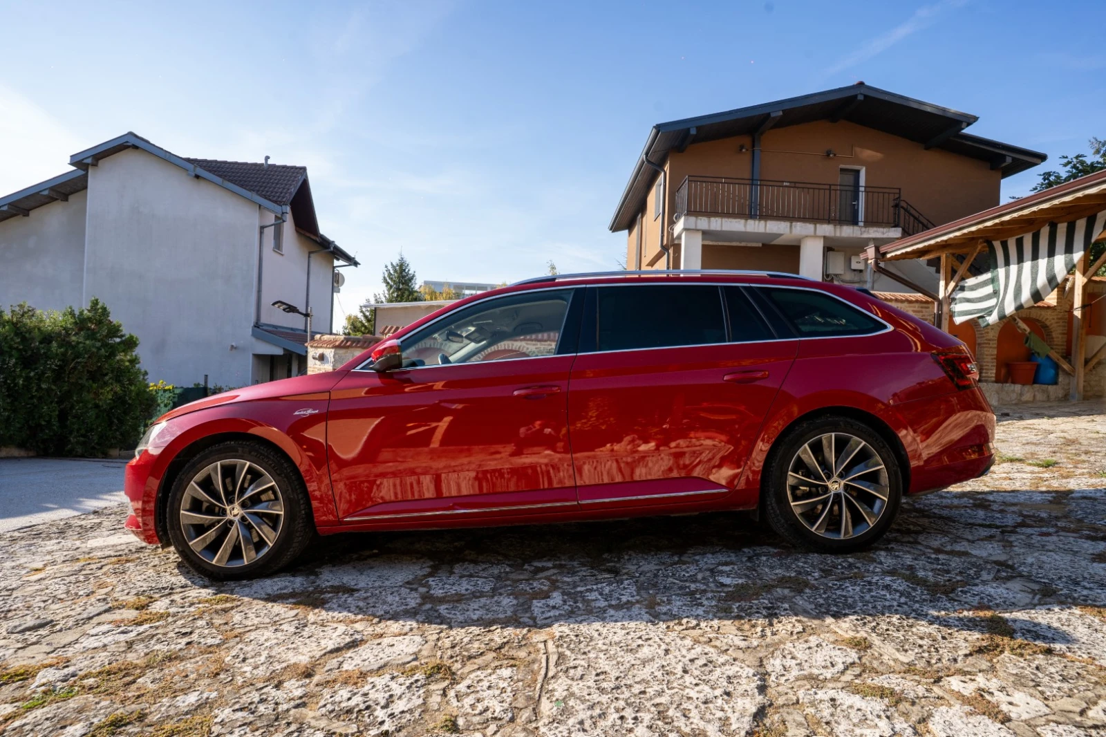 Skoda Superb, снимка 11 - Автомобили и джипове - 56377848