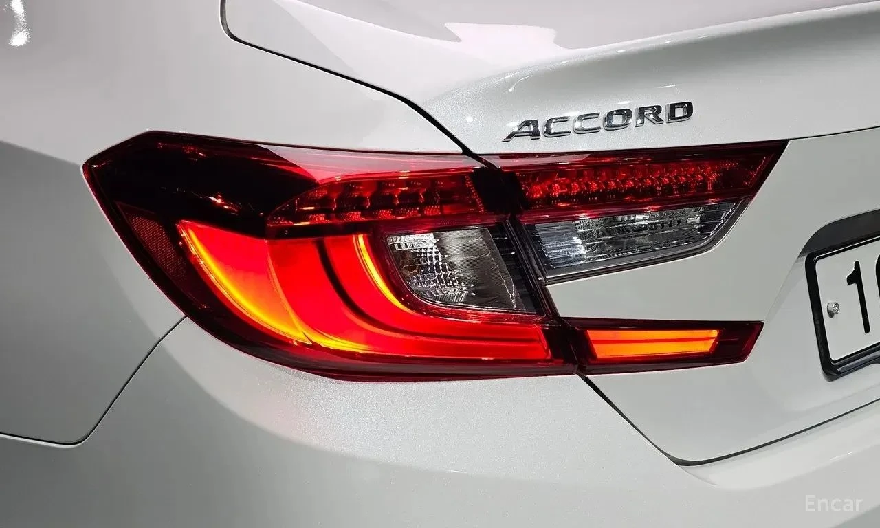 Honda Accord, снимка 7 - Автомобили и джипове - 56687070