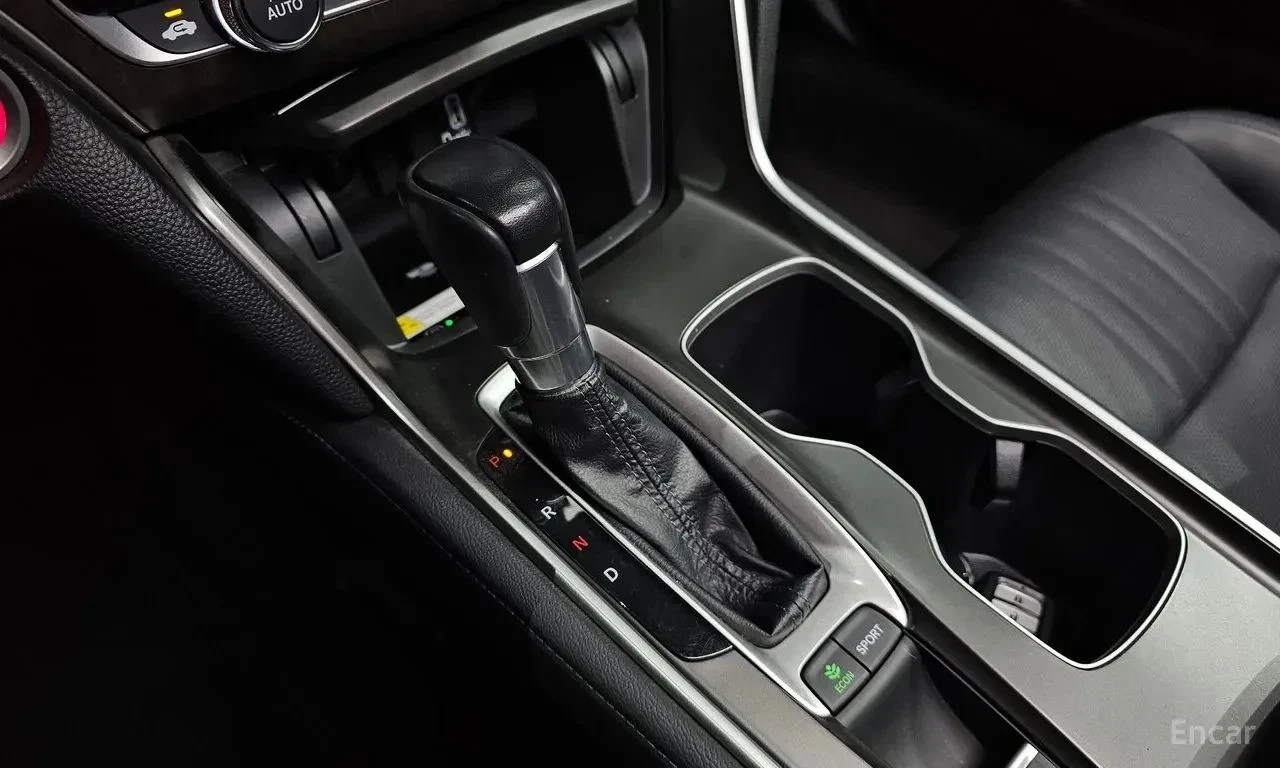 Honda Accord, снимка 15 - Автомобили и джипове - 56687070
