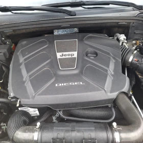 Jeep Grand cherokee 3.0D OVERLAND panorama keyless Distronik - 28999 лв. / 14826.95 € - 33981117 16