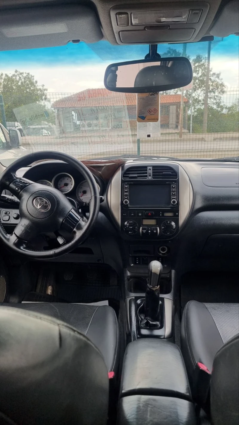 Toyota Rav4 2.0 D4D-Facelift-Navi-Koja, снимка 7 - Автомобили и джипове - 47267387