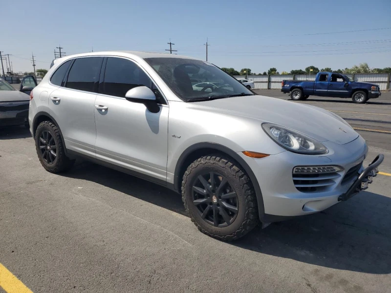 Porsche Cayenne, снимка 5 - Автомобили и джипове - 52554253