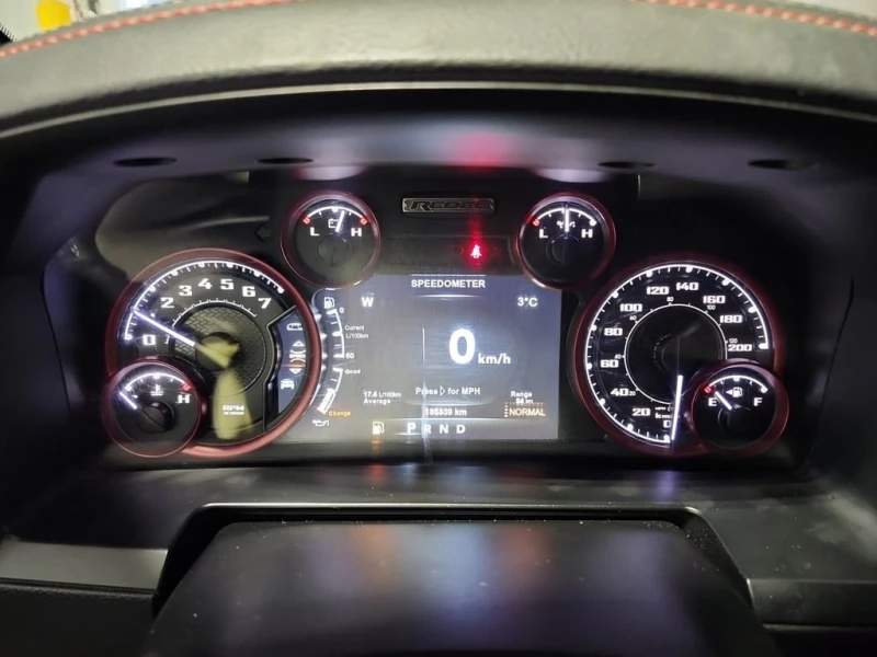 Dodge RAM 1500 * REBEL * CARFAX * ФИНАНСИРАНЕ , снимка 9 - Автомобили и джипове - 53179041