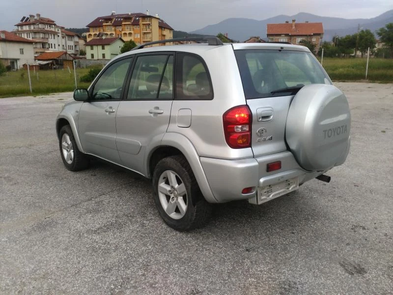 Toyota Rav4 2.0D4D/116k., снимка 4 - Автомобили и джипове - 47826939