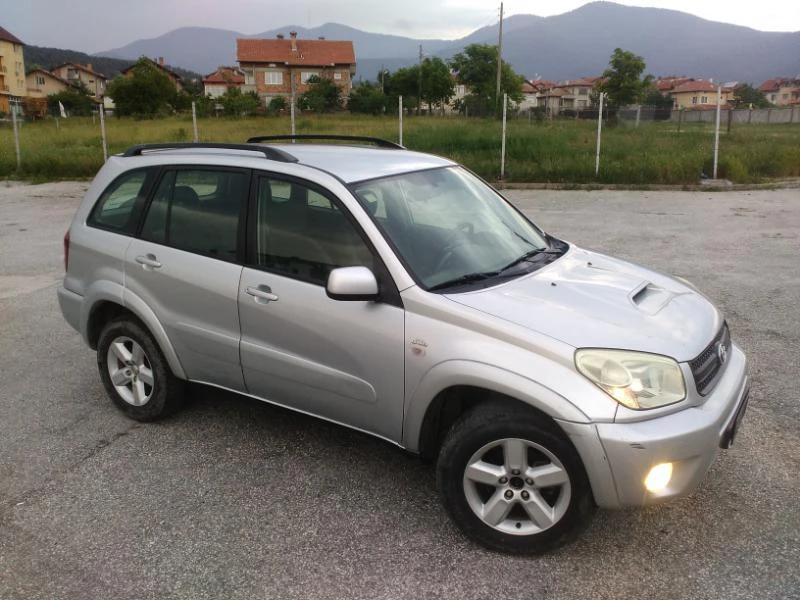 Toyota Rav4 2.0D4D/116k., снимка 2 - Автомобили и джипове - 47826939