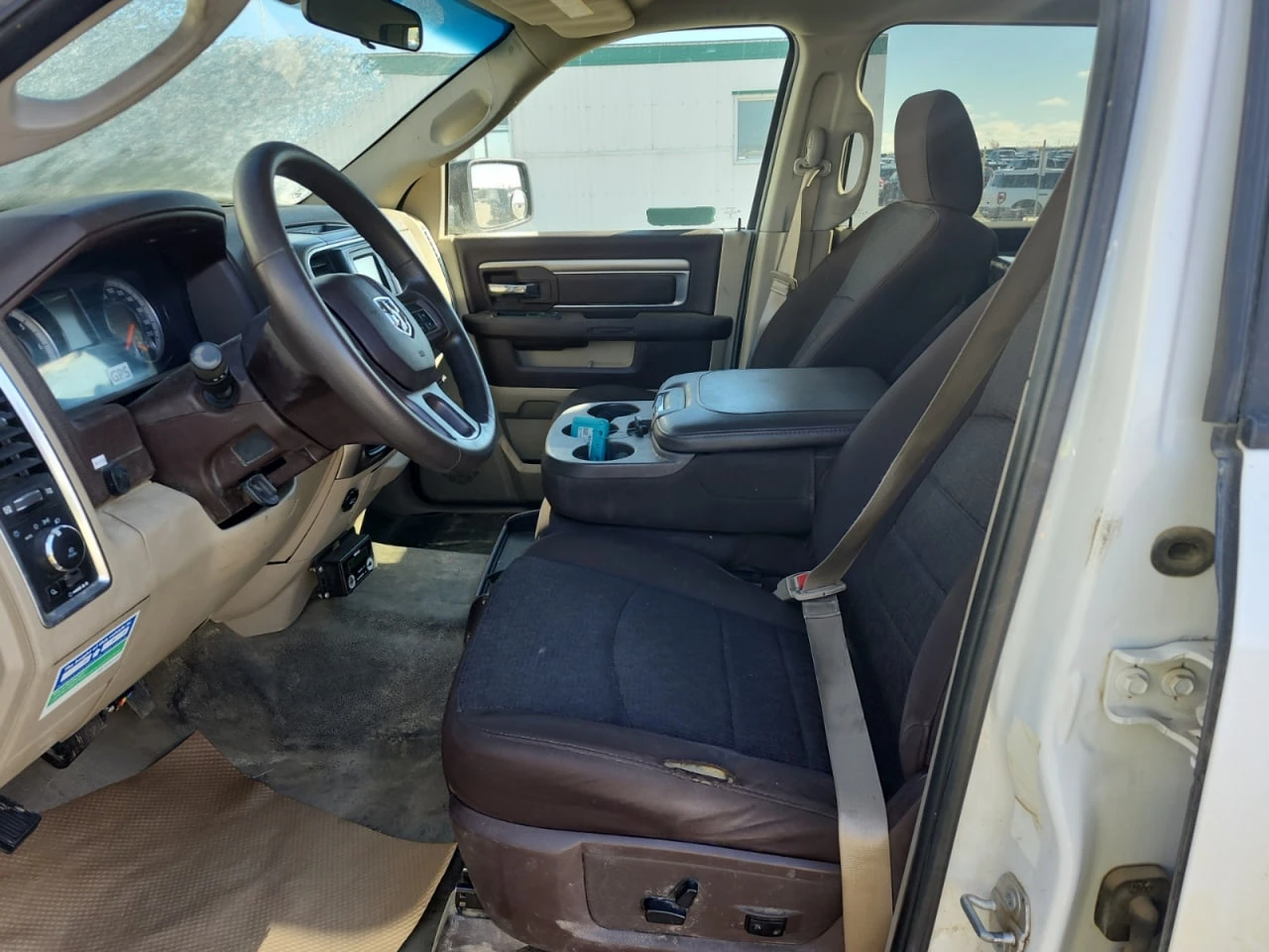 Dodge RAM 2500 CARFAX* АВТОФИНАНСИРАНЕ БЕЗ ПЪРВОНАЧАЛНА ВНОСКА - изображение 5