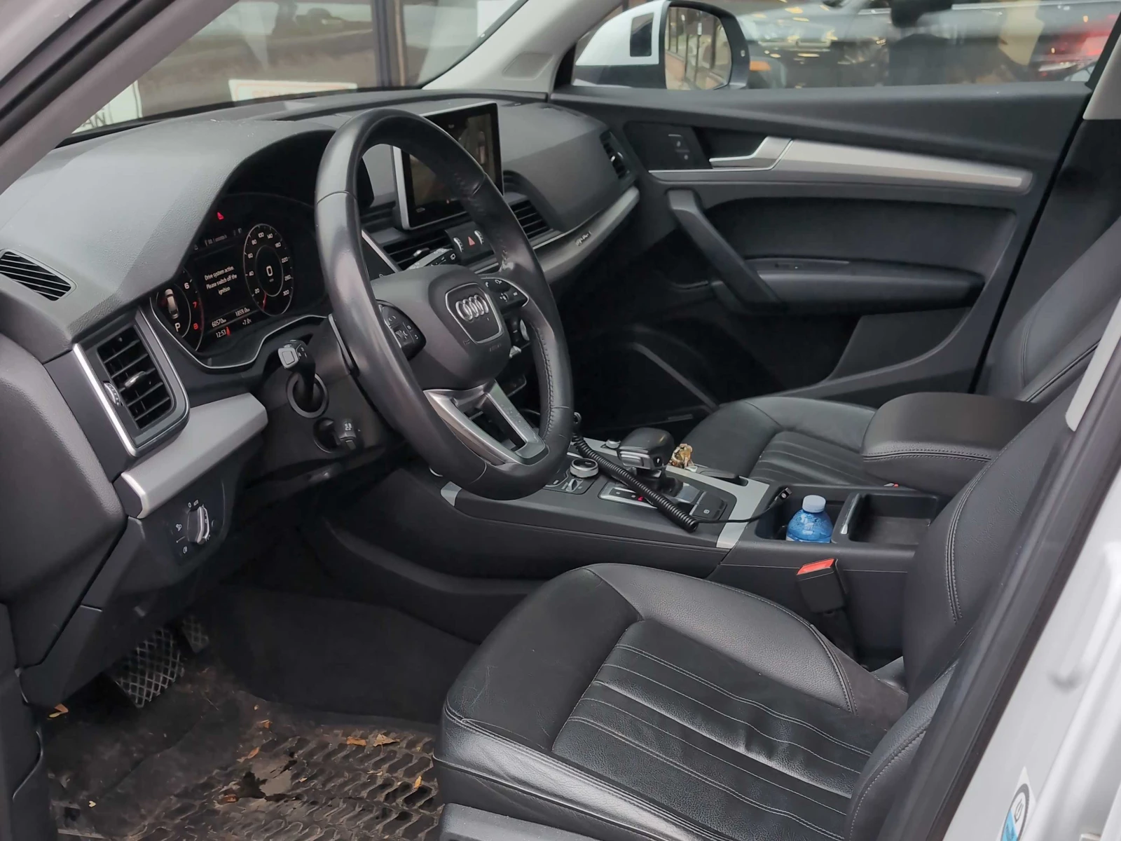 Audi Q5 * TECHNIK* CARFAX * БЕЗ ПЪРВОНАЧАЛНА ВНОСКА - изображение 6