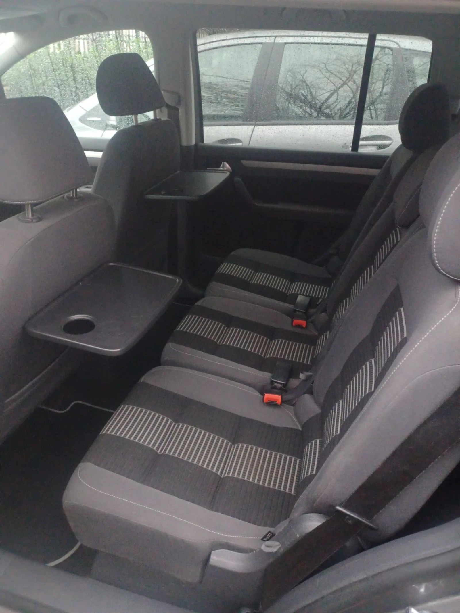 VW Touran 1.4 TSI 6  | Mobile.bg   10