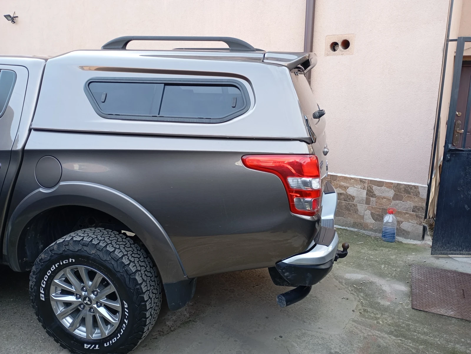 Mitsubishi L200 2.4DID, снимка 3 - Автомобили и джипове - 53949239