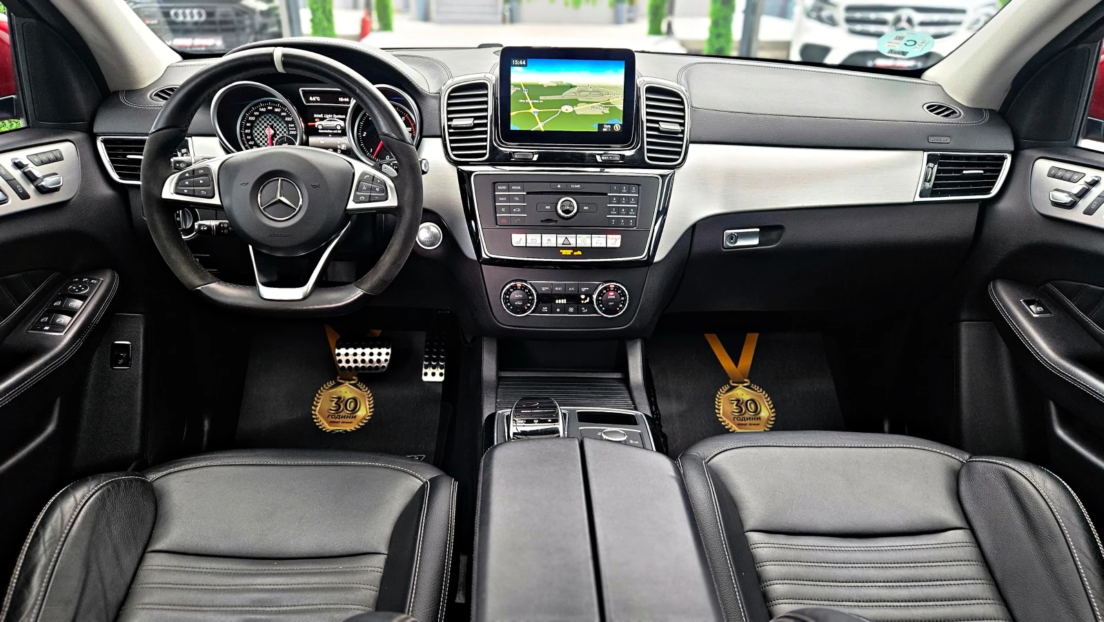 Mercedes-Benz GLE 350 AMG/GOUPE/DISTR/PANO/360CAMERA/ПОДГРЕВ/CAR PLAY/LI, снимка 9 - Автомобили и джипове - 53971297