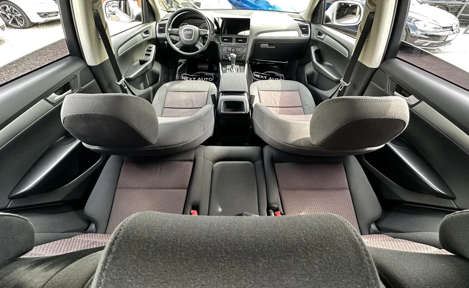 Audi Q5 2.0D 170HP QUATTRO CARPLAY CAMERA, снимка 9 - Автомобили и джипове - 54855517