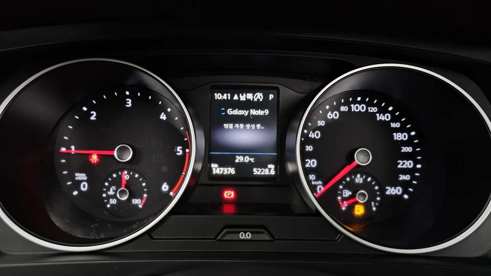 VW Tiguan 2.0TDI PRESTIGE/PANORAMA/360CAM, снимка 8 - Автомобили и джипове - 55188061