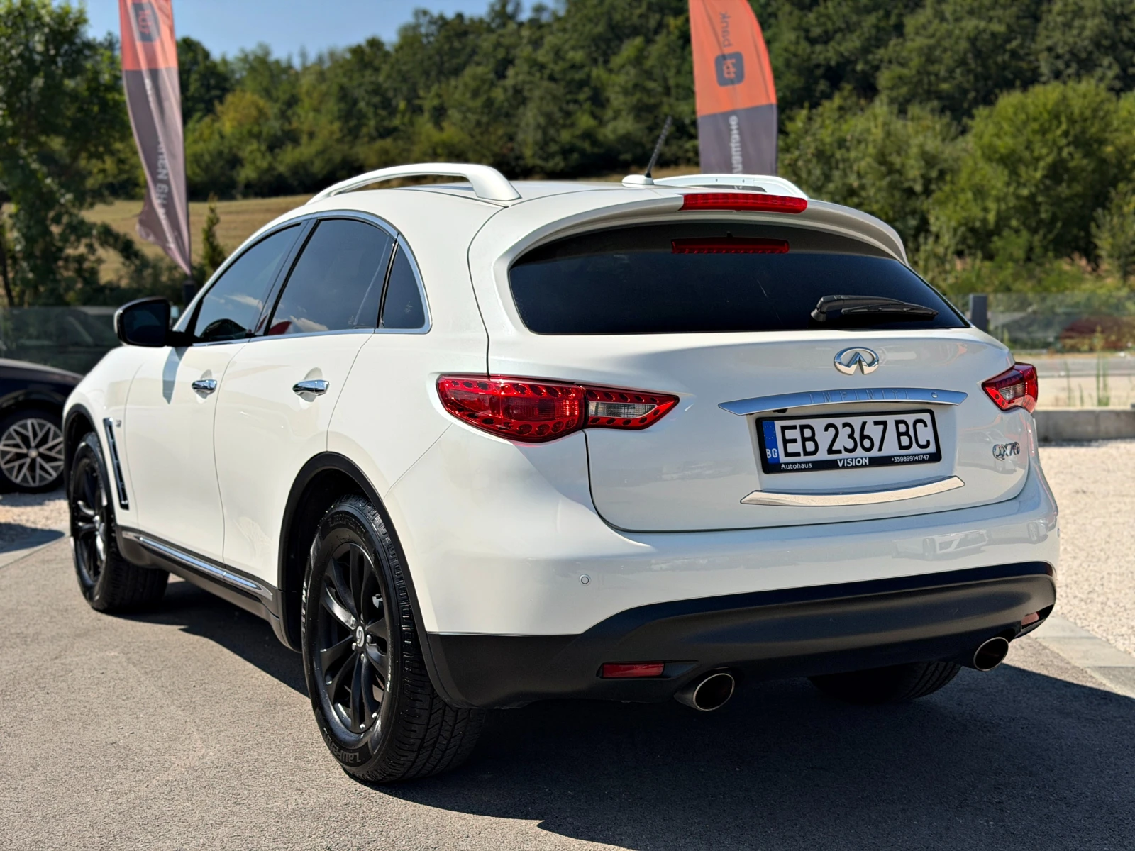 Infiniti QX70 AWD 360cam BOSE Keyless Memory NAVI, снимка 4 - Автомобили и джипове - 55621549