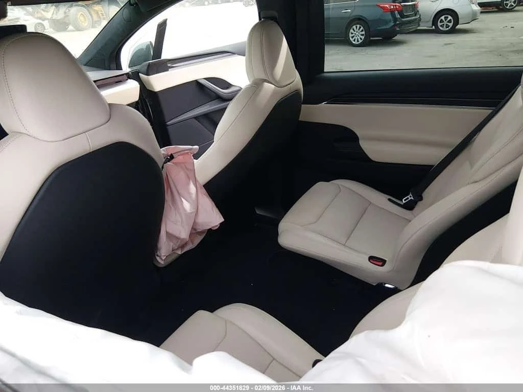 Tesla Model X * PLAID * CARFAX * ��� ������������ ������ | Mobile.bg � ����������� 8