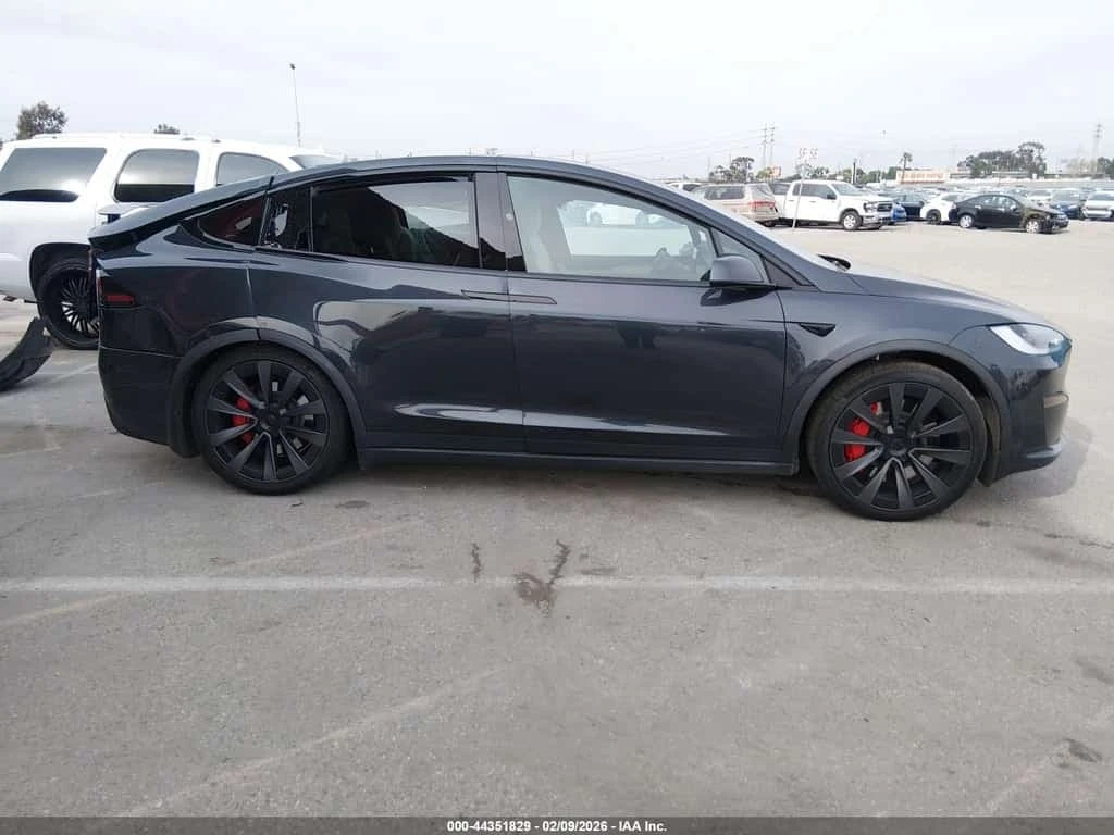 Tesla Model X * PLAID * CARFAX * ��� ������������ ������ | Mobile.bg � ����������� 12