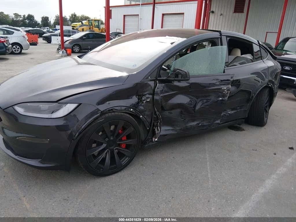 Tesla Model X * PLAID * CARFAX * ��� ������������ ������ | Mobile.bg � ����������� 6