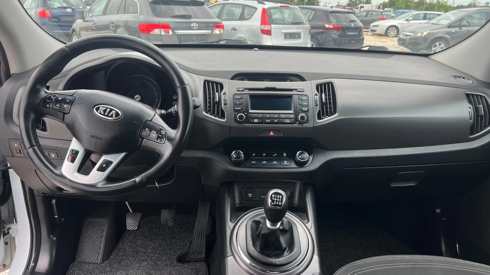 Kia Sportage 1.7CRDI, снимка 10 - Автомобили и джипове - 56254008