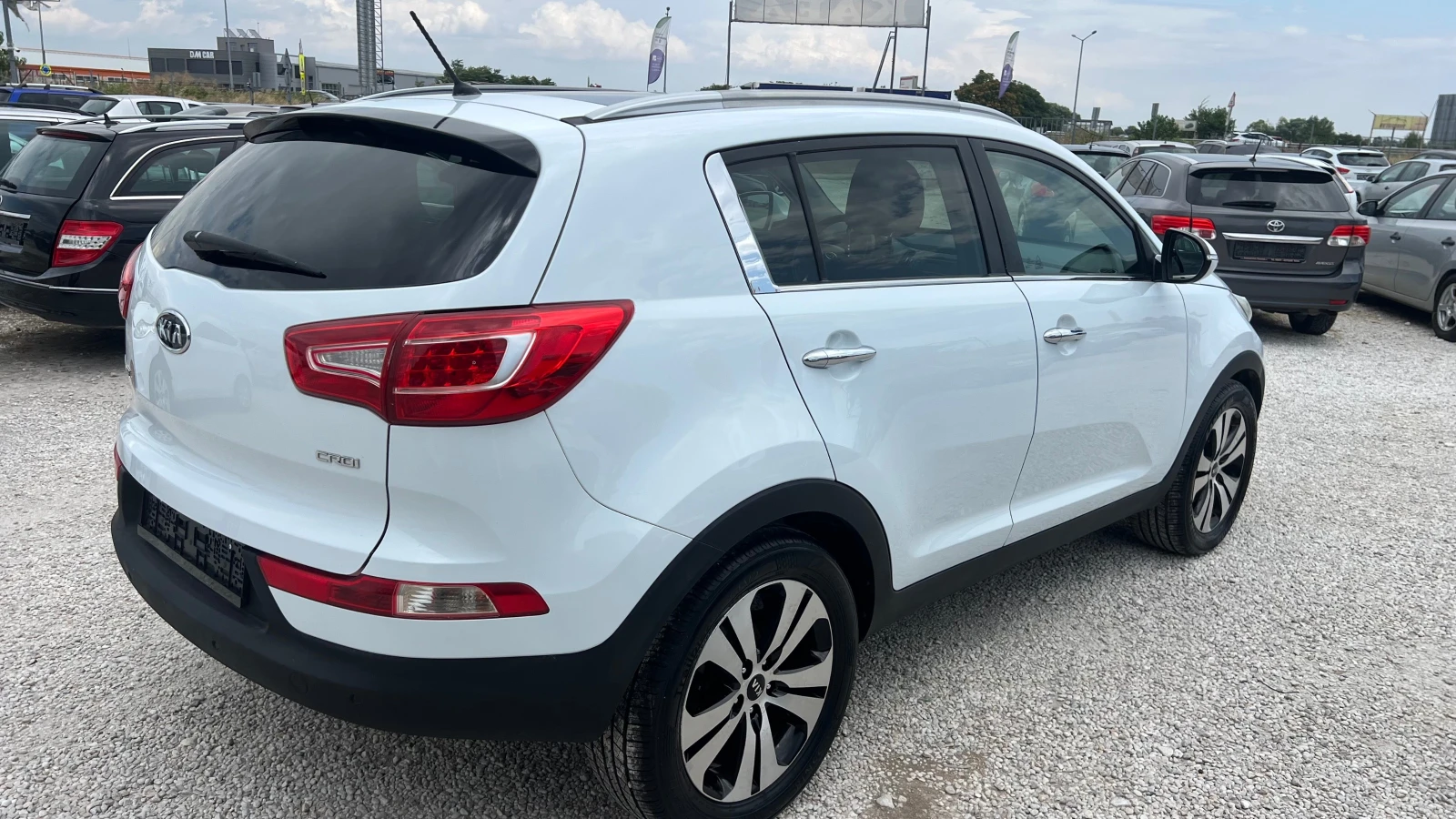 Kia Sportage 1.7CRDI, снимка 6 - Автомобили и джипове - 56254008