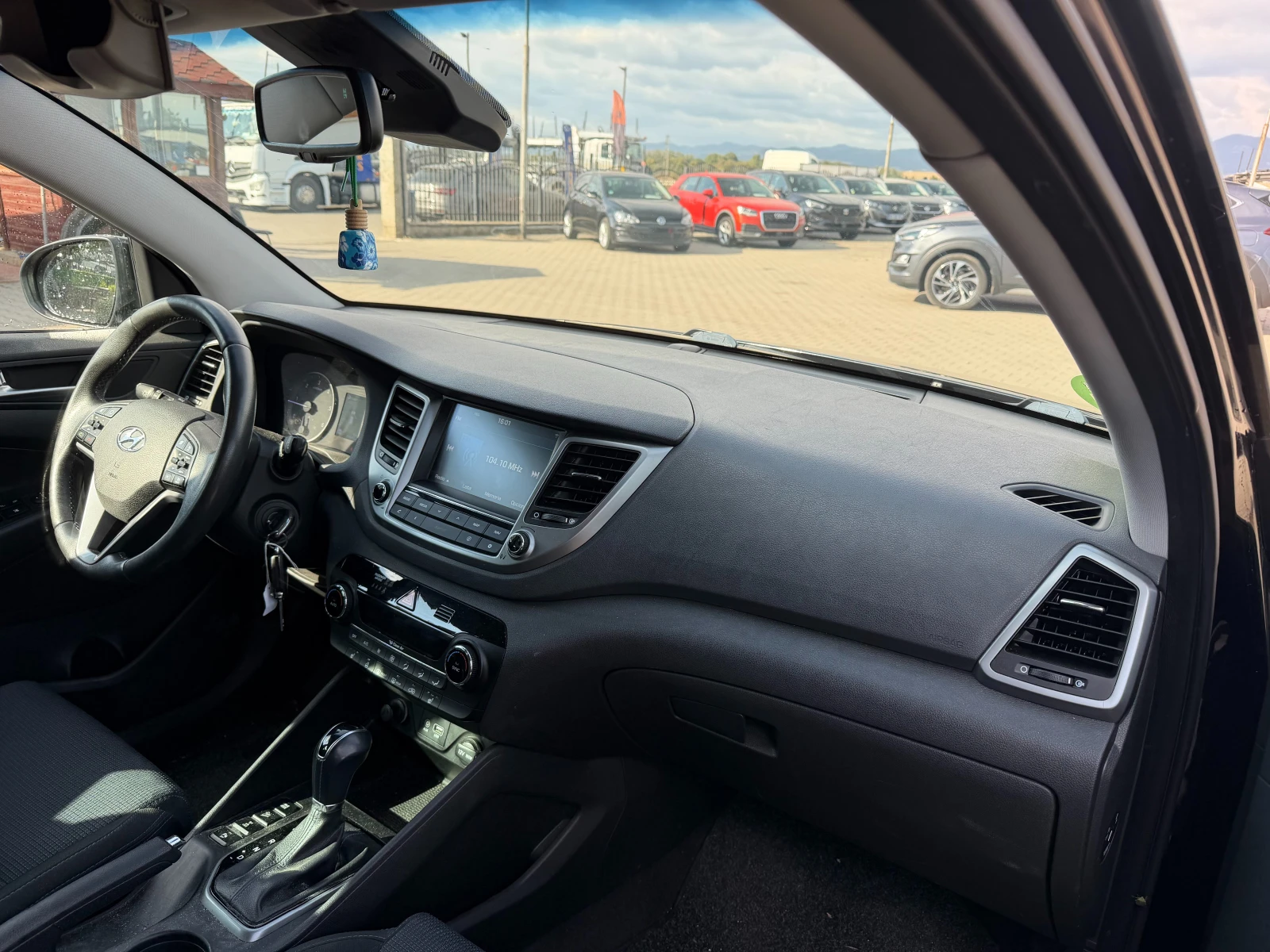 Hyundai Tucson 2.0CRDI 4WD AVTOMAT/NAVI/KAMERA EURO 6 | Mobile.bg � ����������� 10